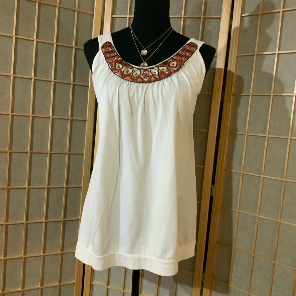 Embroidered cream  Sleeveless Top